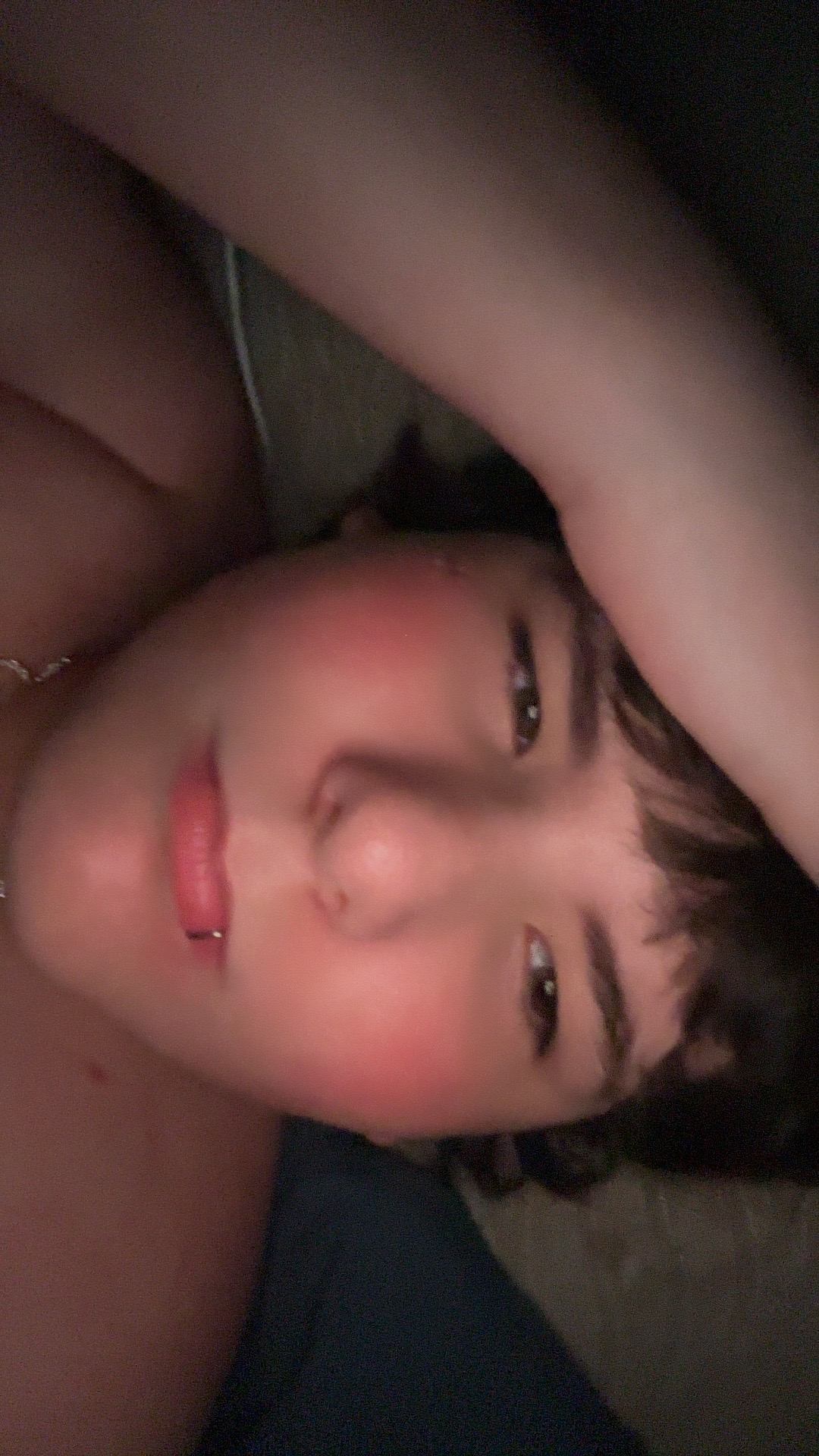 @V4MP