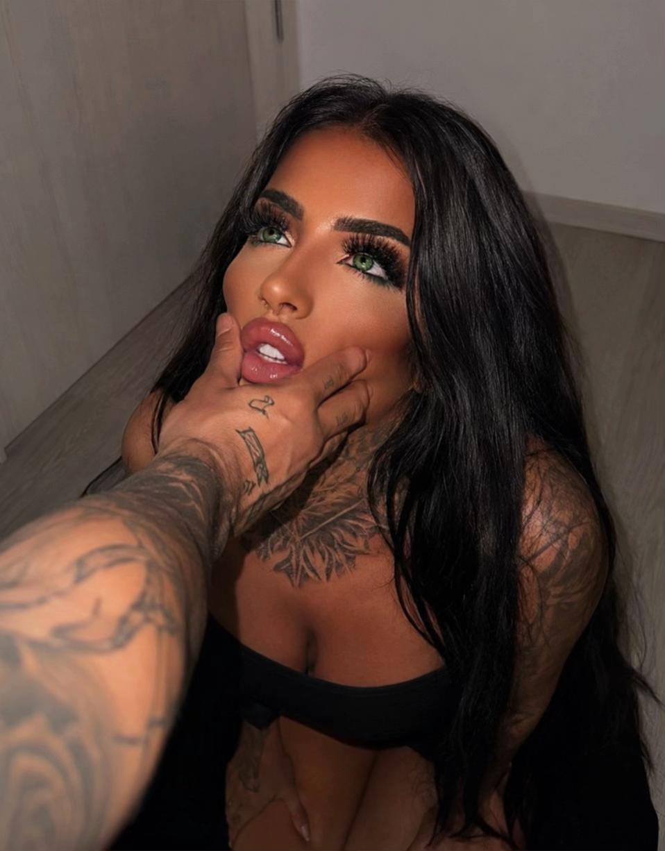 @Yolii