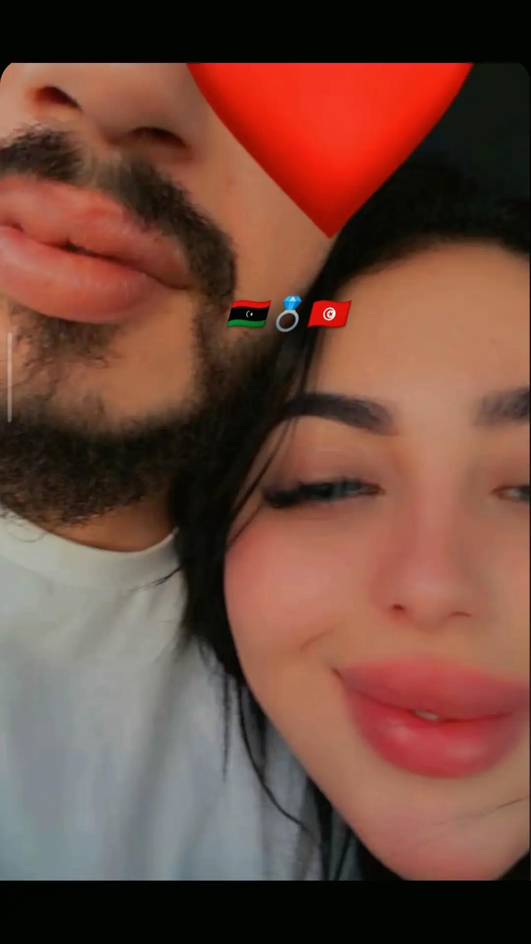 @بنت الحاج🤑👑