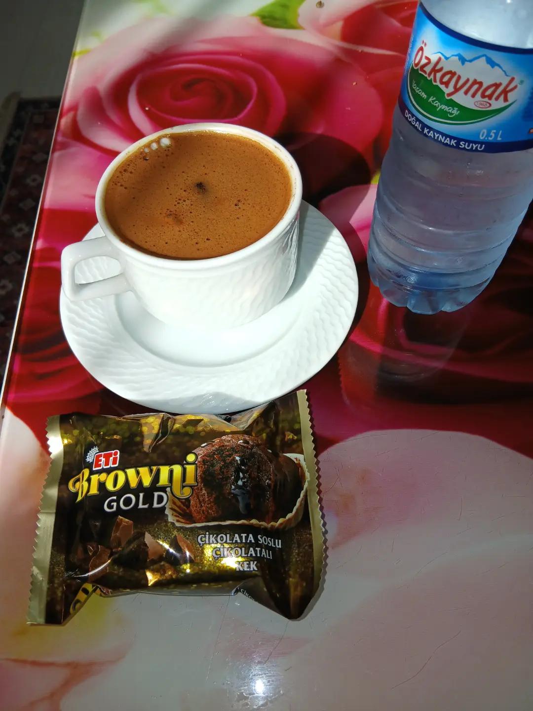@Emine Ay