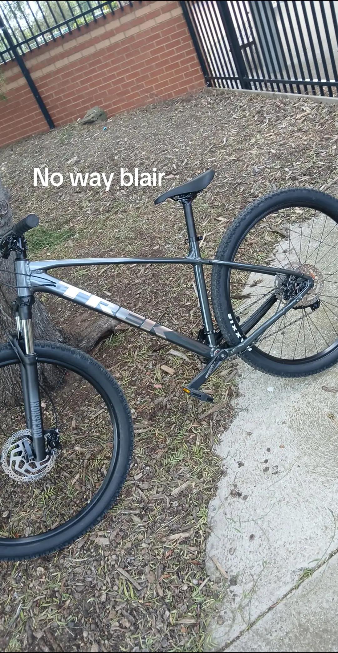 @1 Wheel Br4x😵&zwj;💫💸✝️