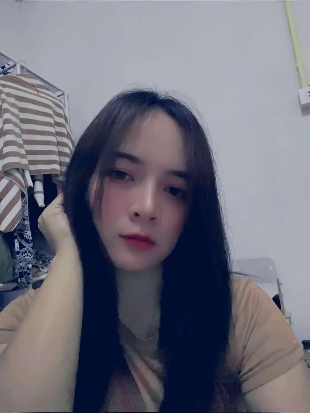 @แอน นาเบลล์ 👩🏽&zwj;🦱🌻