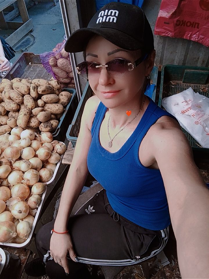 @Валерия