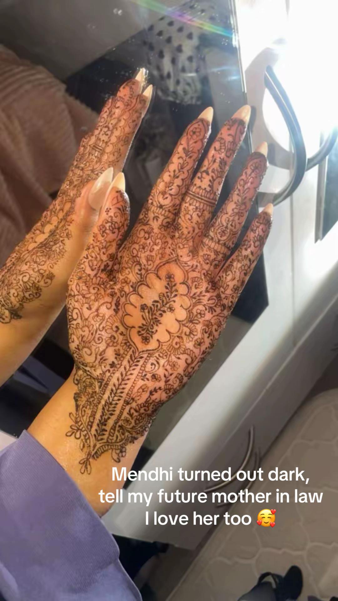 @Mariya | Henna Artist