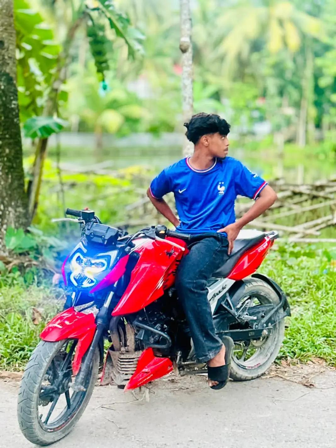 @⚡𝙉𝙞 𝙍 𝙤𝘽⚡