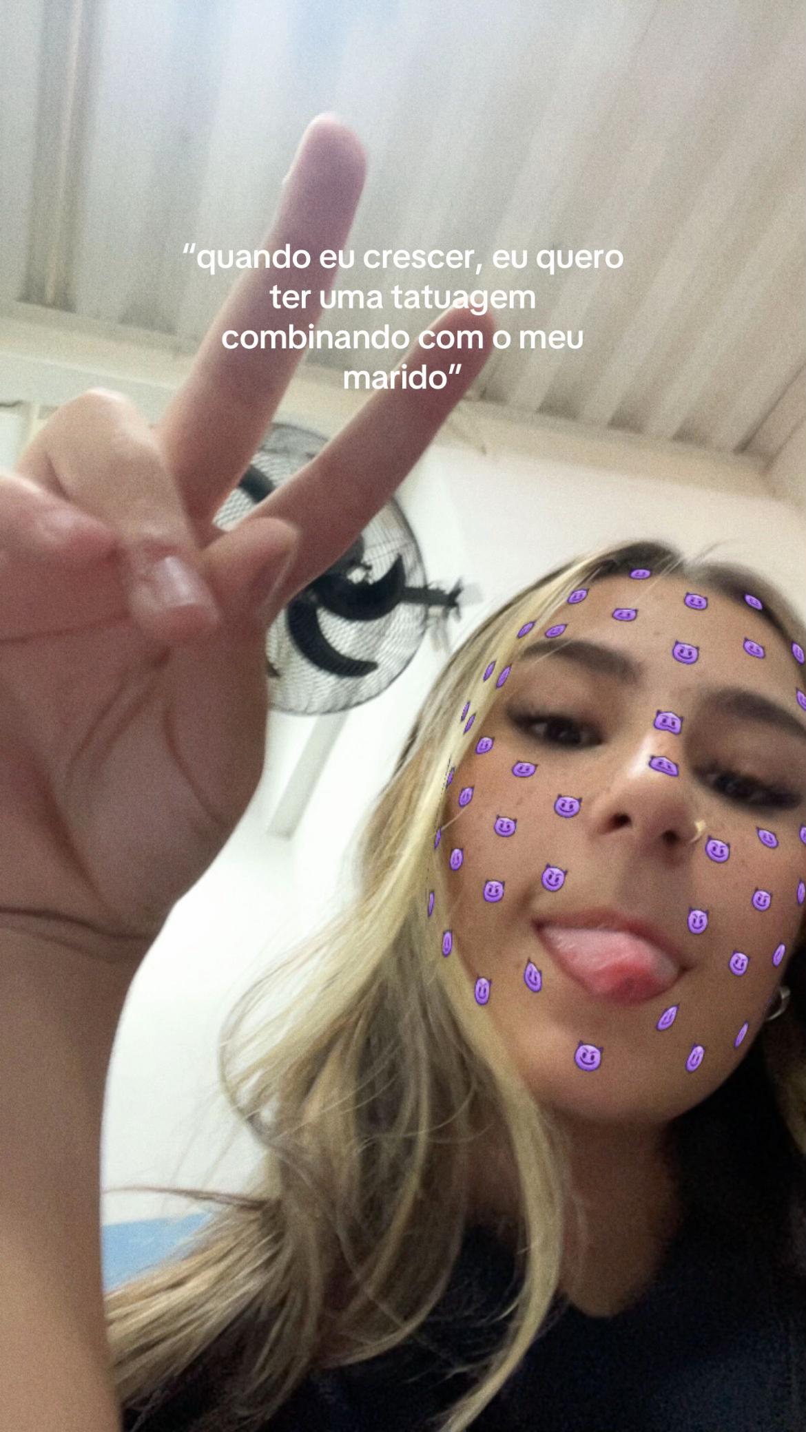 @larissa