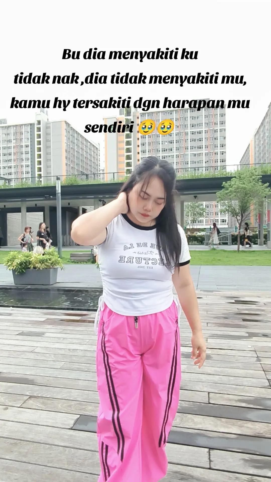 @🇭🇰💞𝔅𝔲𝔱𝔱𝔢𝔯𝔣𝔩𝔶💞🇭🇰