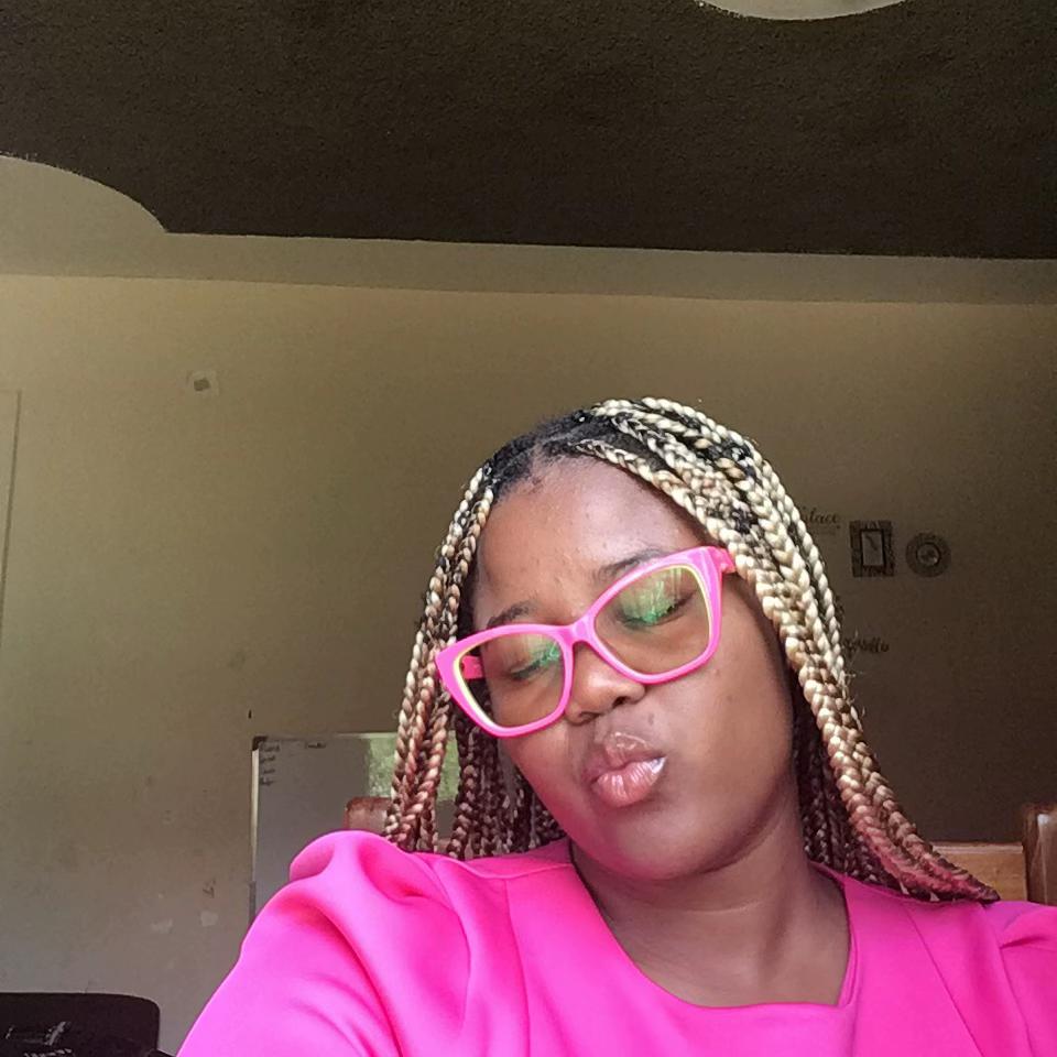@honeybunzz.xo