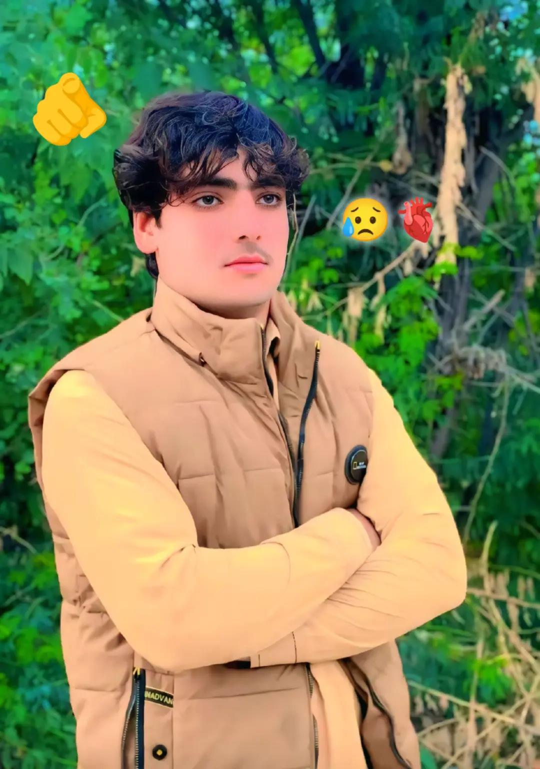@{SHAHZIB}{KING}