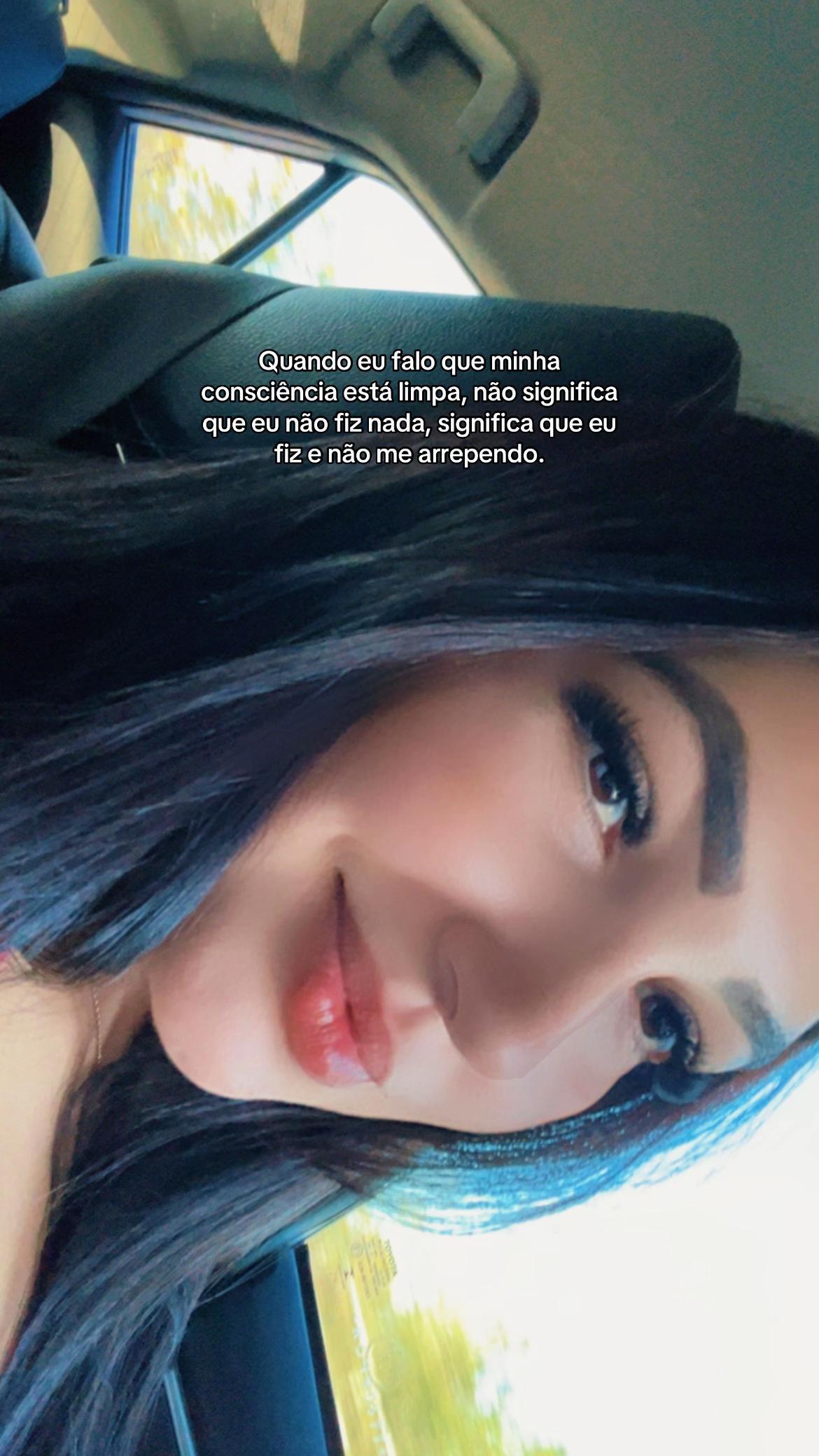 @Heláine
