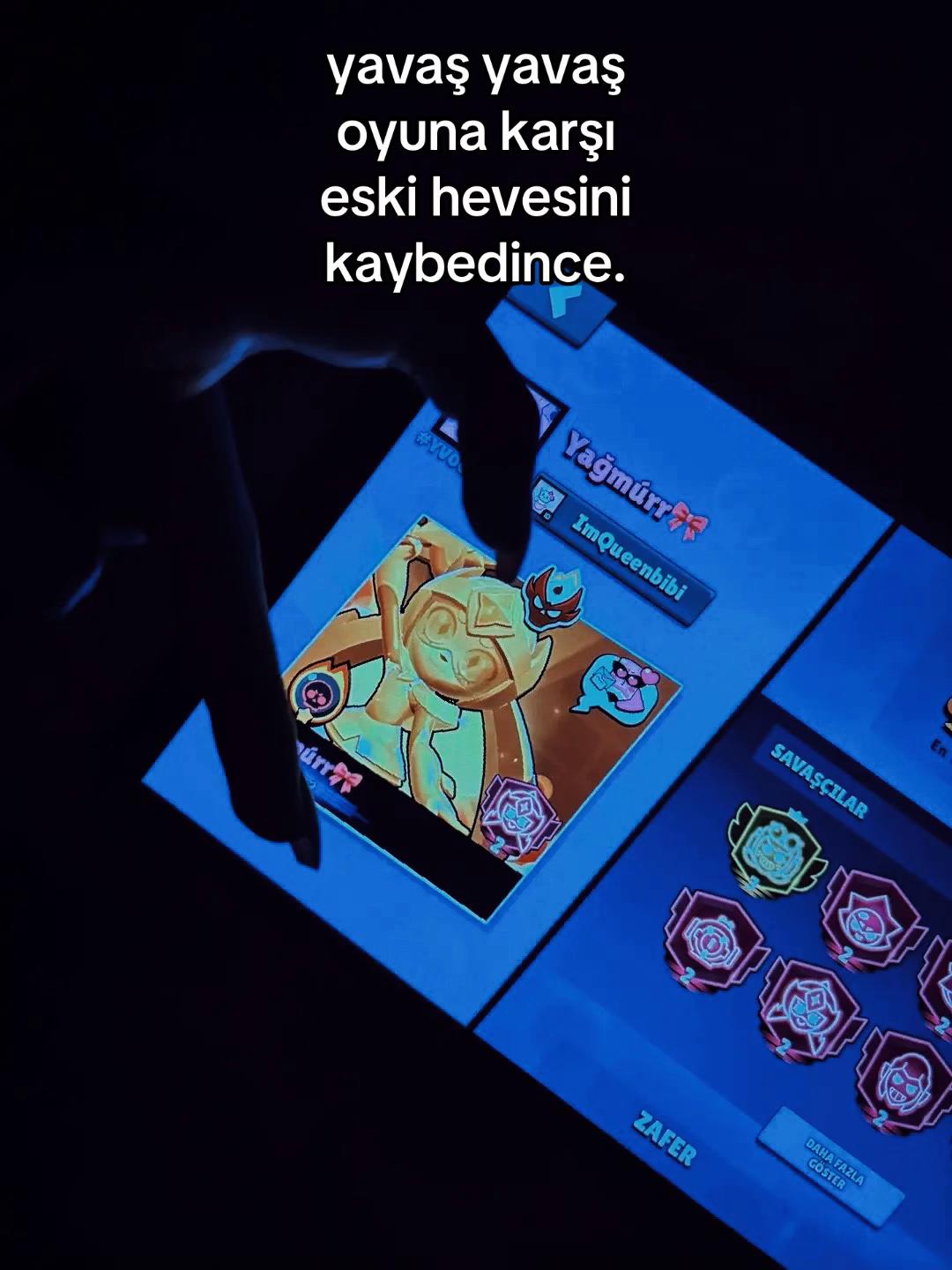 @Yağmúrr🎀༘