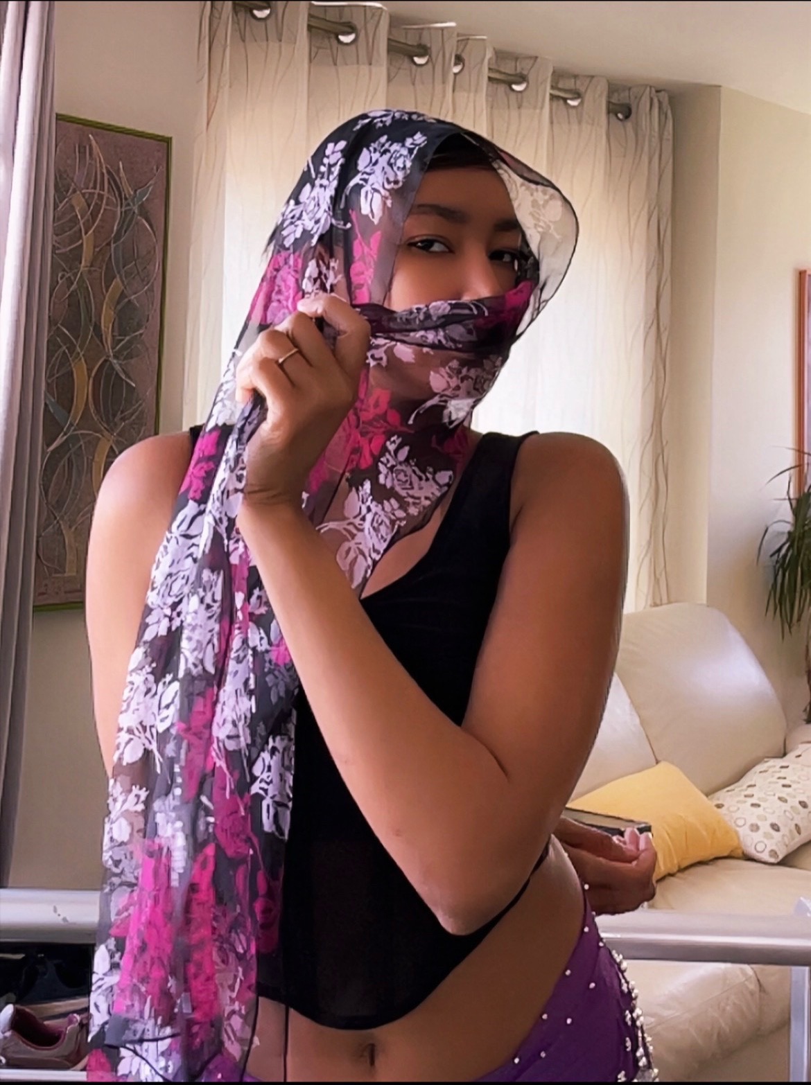 @yzglam