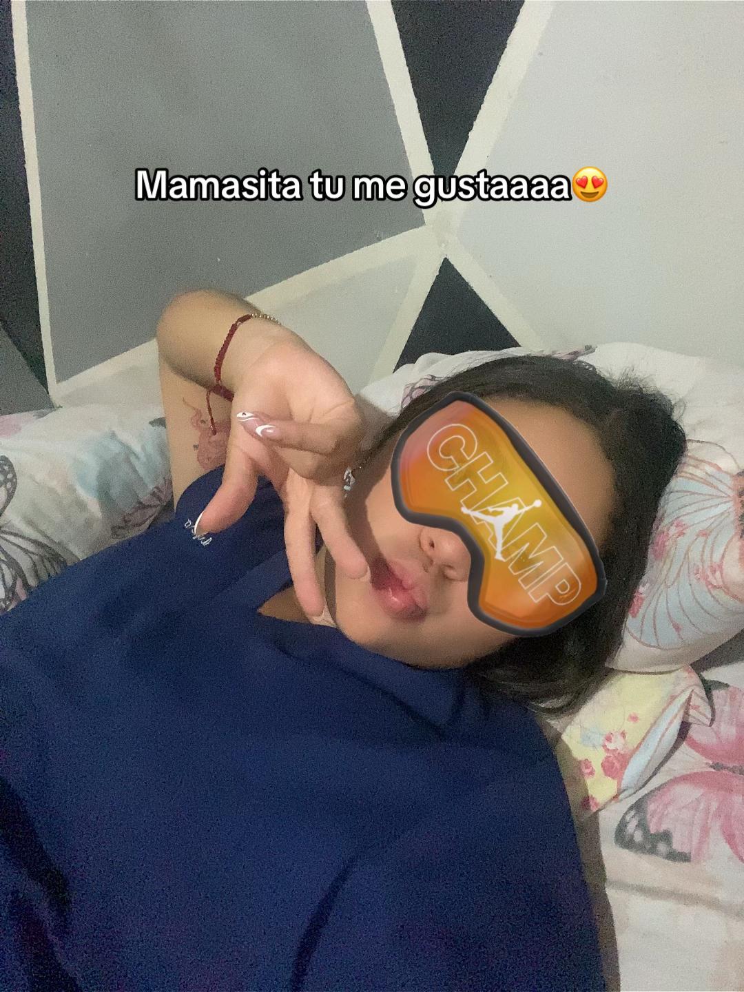 @222🚶🏼&zwj;♀️