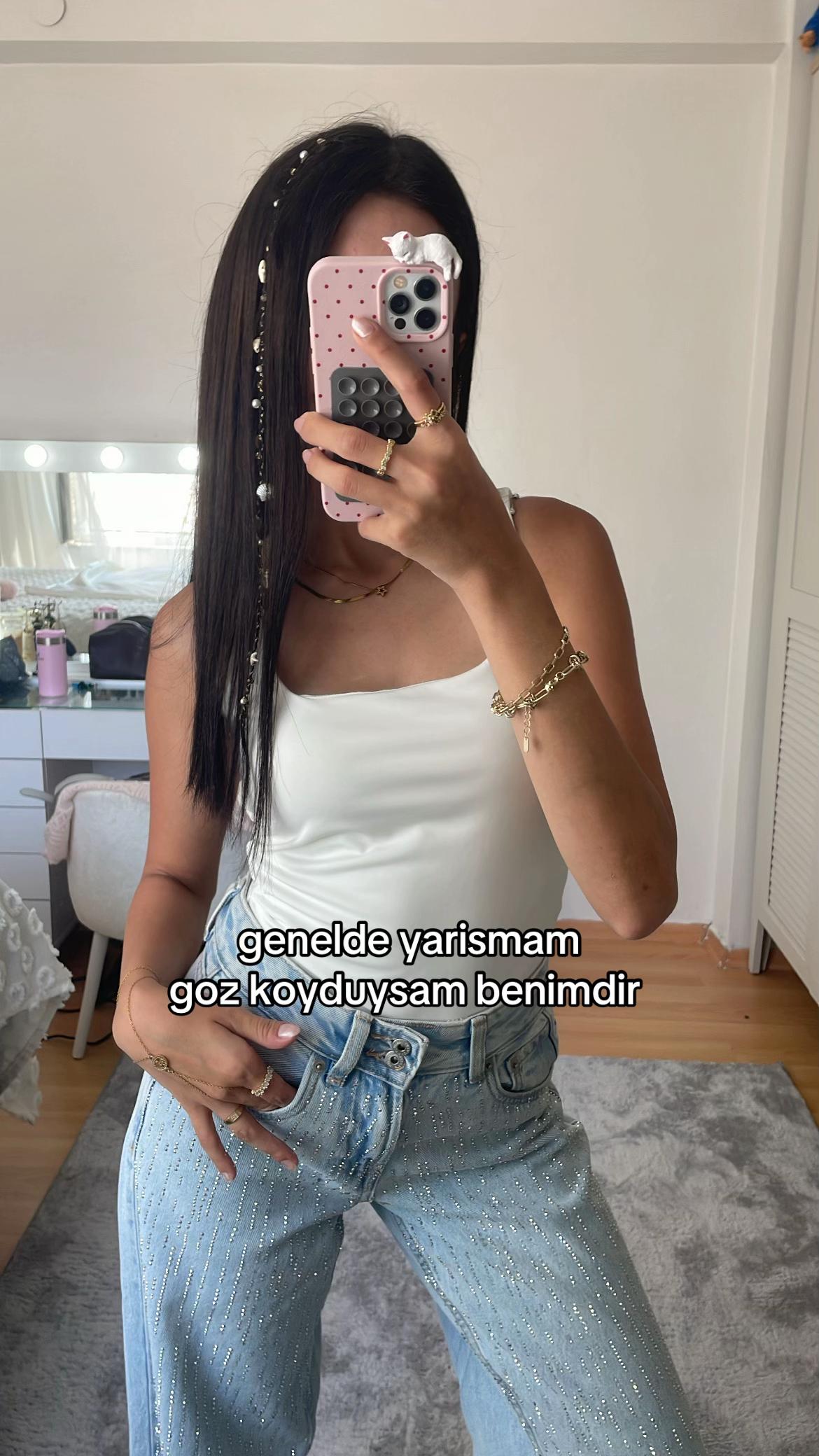@𝐢𝐥𝐚𝐲𝐝𝐚 𝐝𝐨𝐫𝐚 🪷