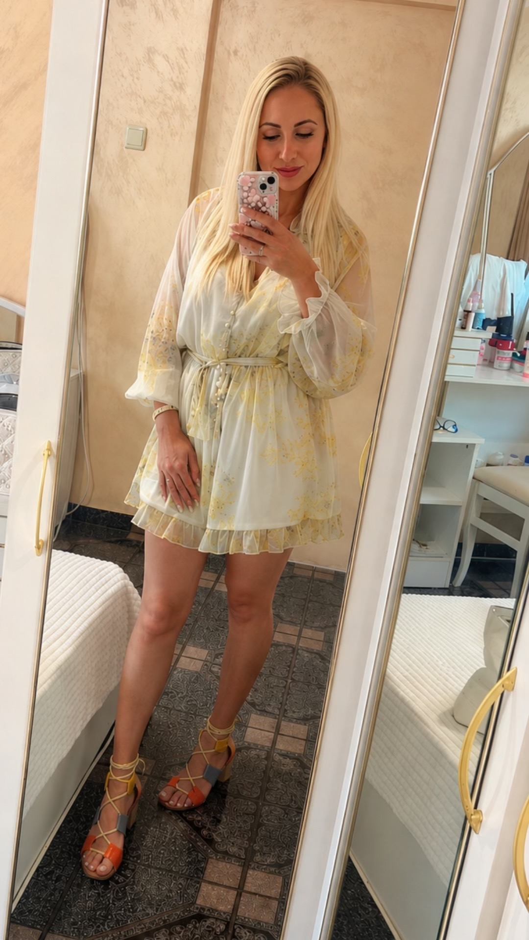 @Михайлова