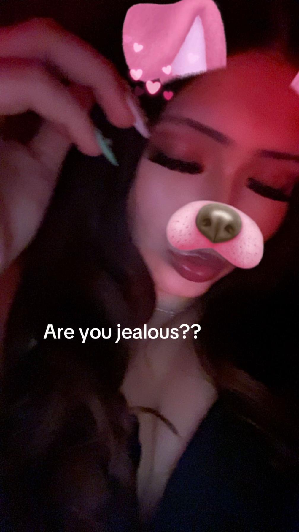 @𝓔𝓲𝓻𝓪👻