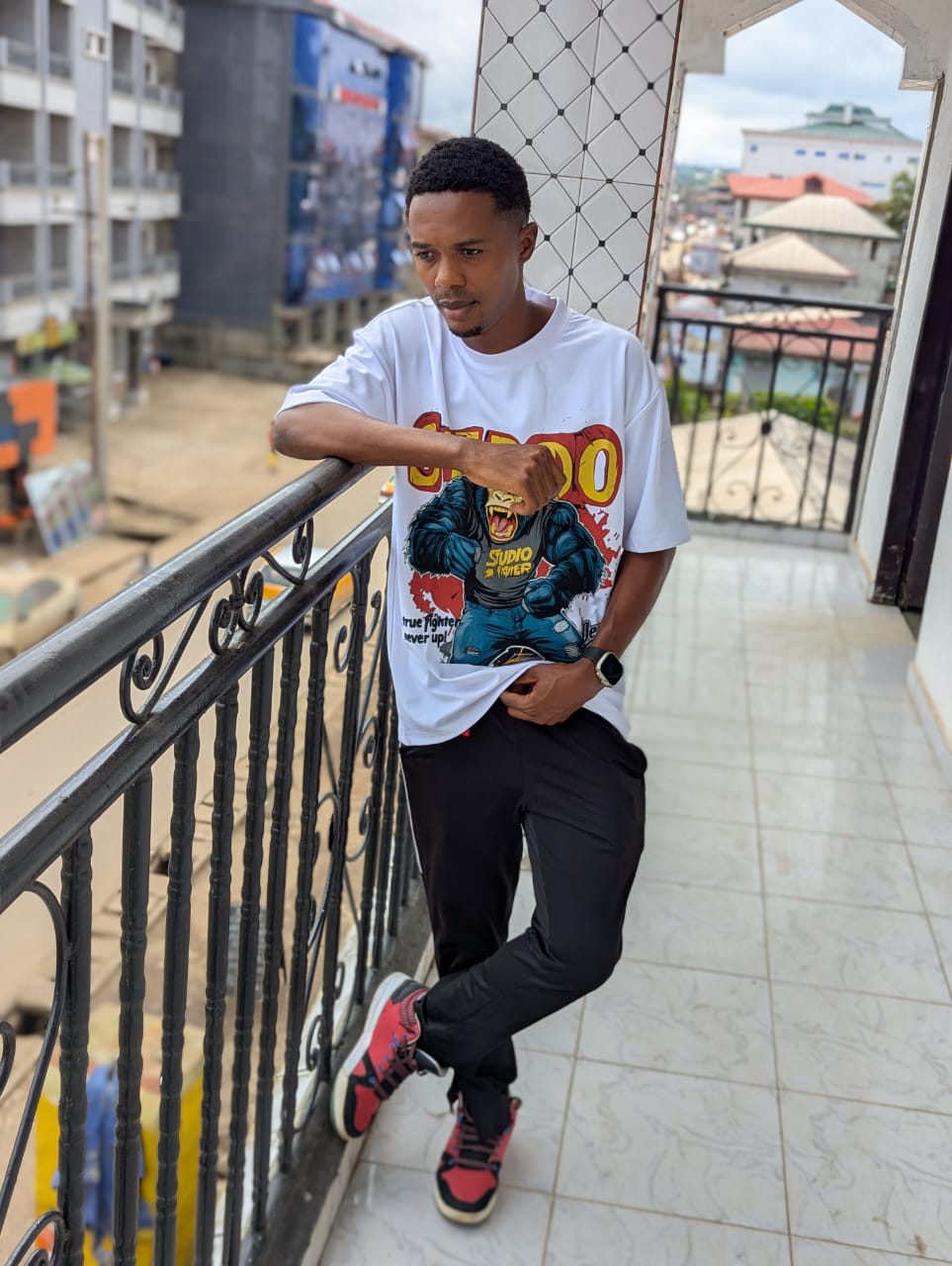 @Royal Boy 237