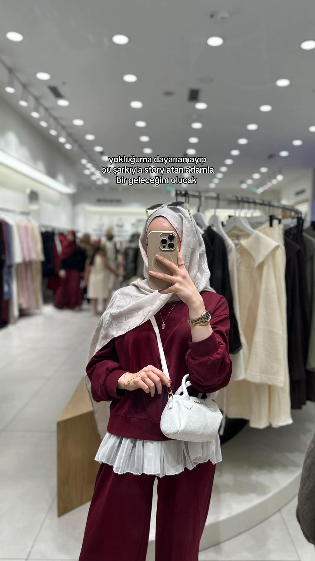 @MÇ