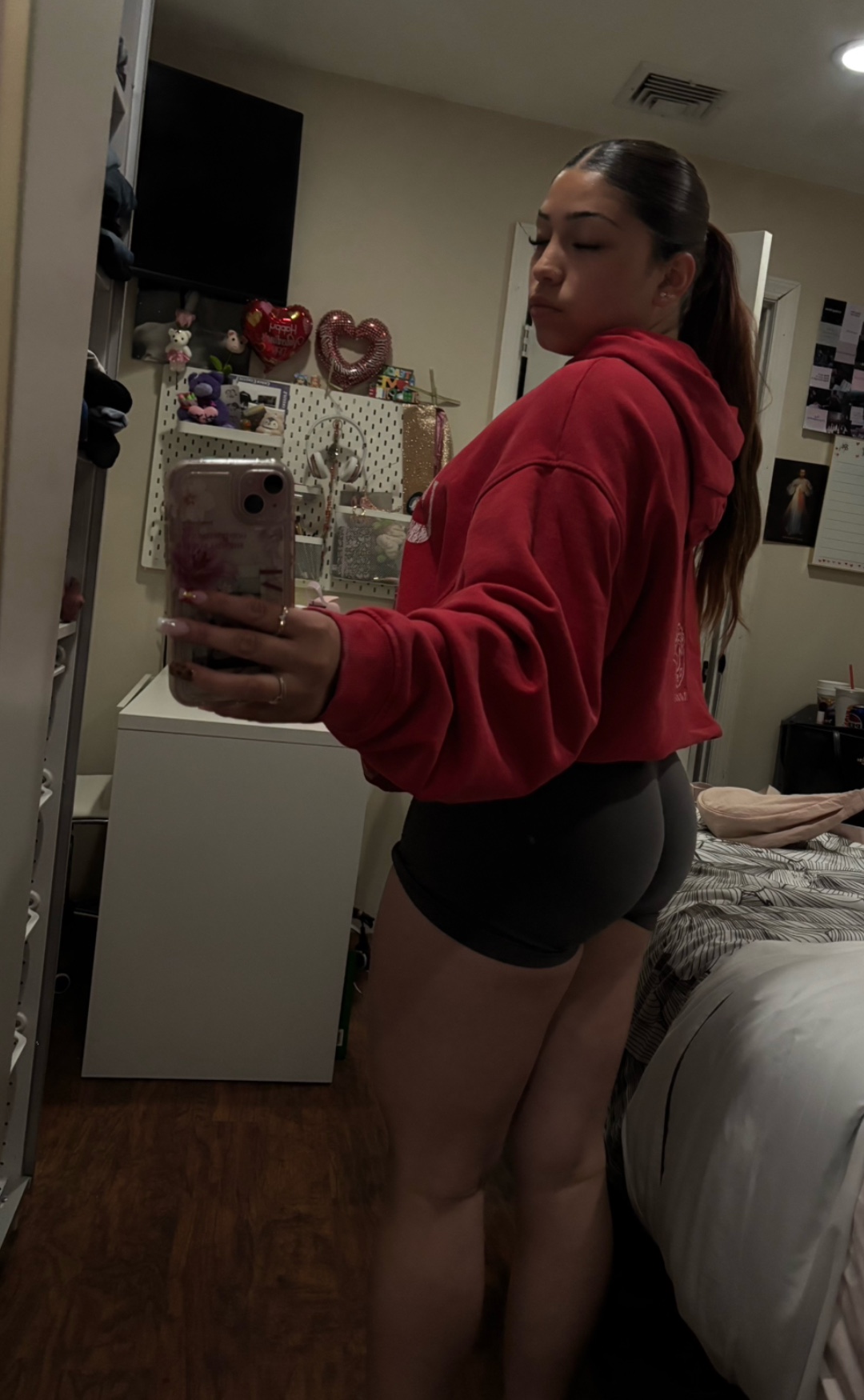 @linda