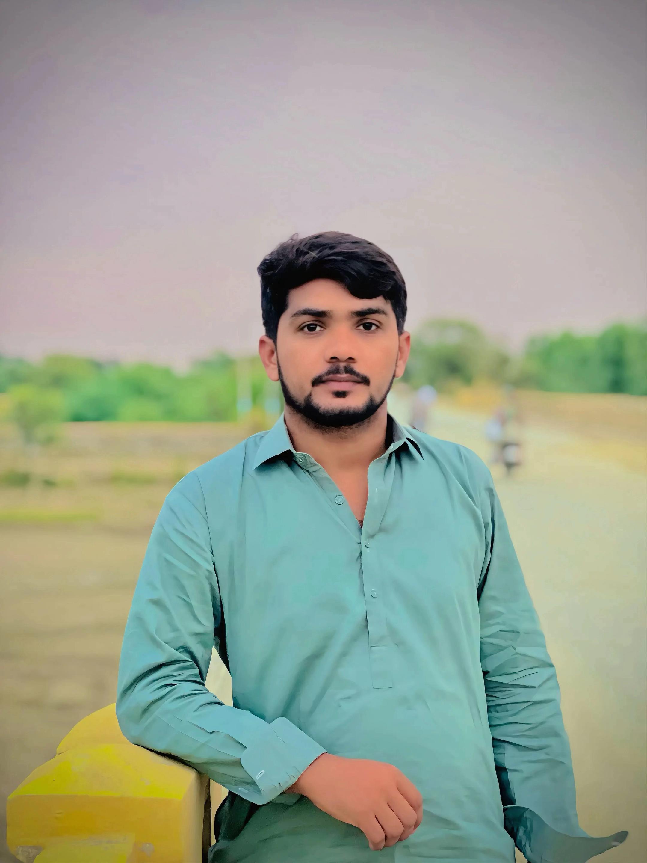 @N ? m i 🤍