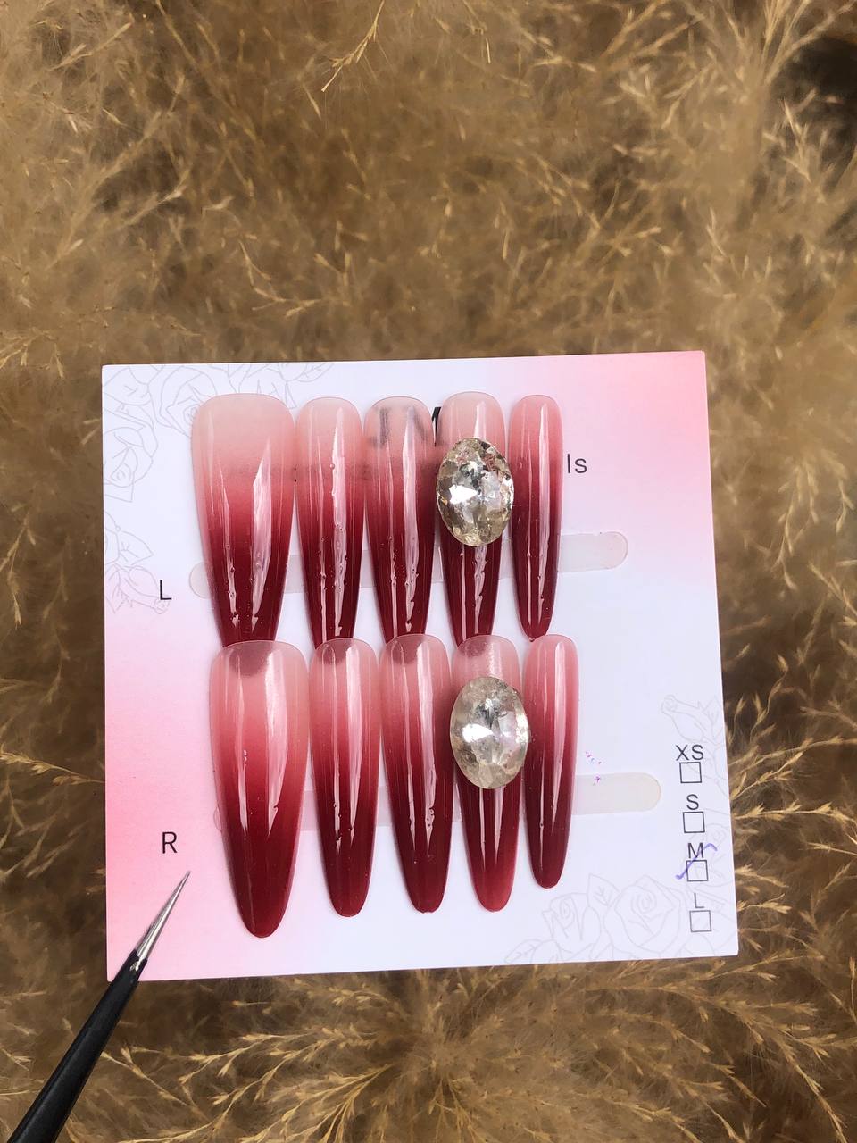 @JMhandmadepressonnails