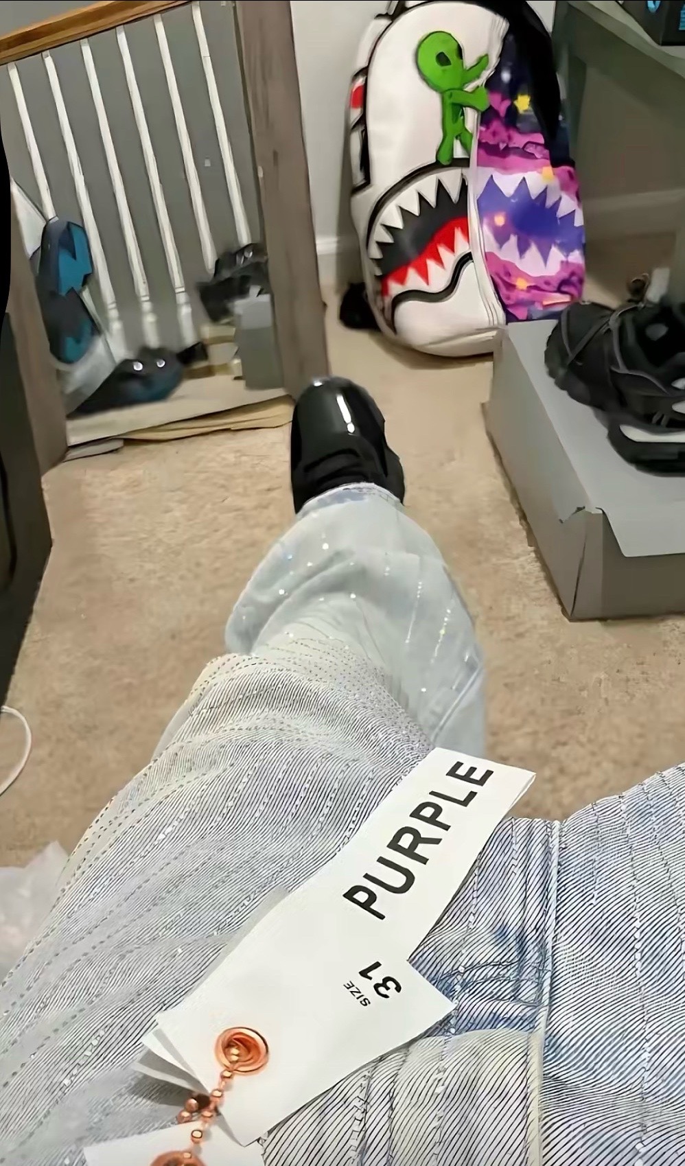 @&yen;&yen;&pound;