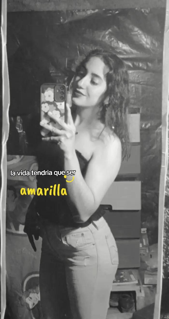 @Mely🦋