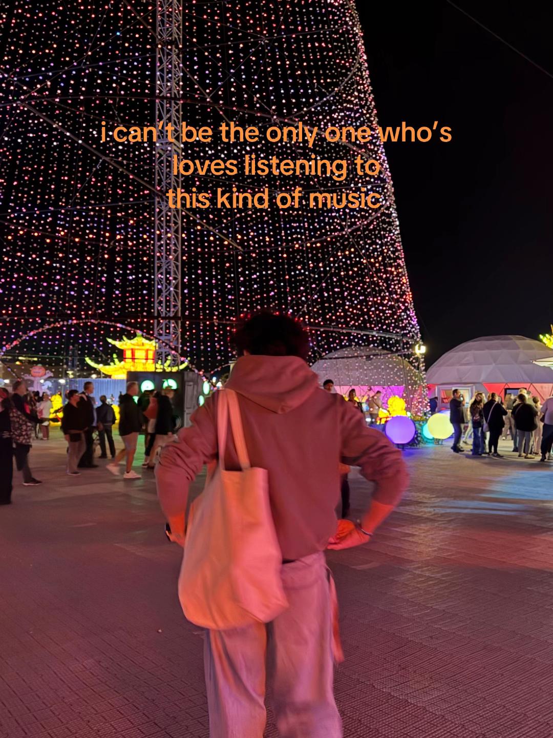 @lou.sf