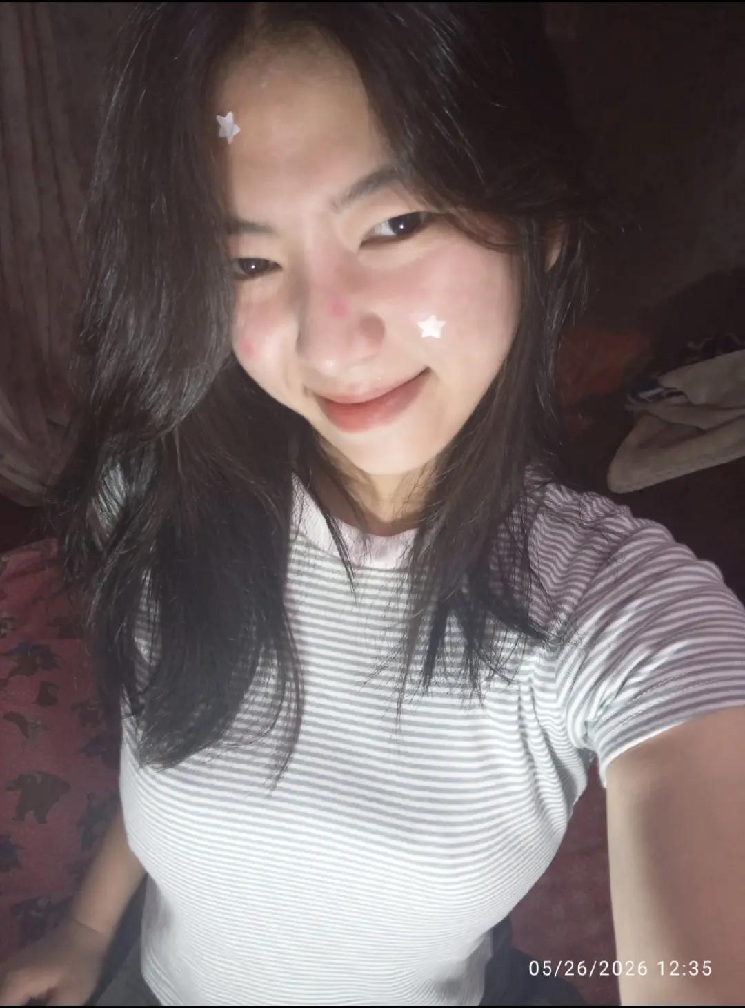 @ESther San🎀