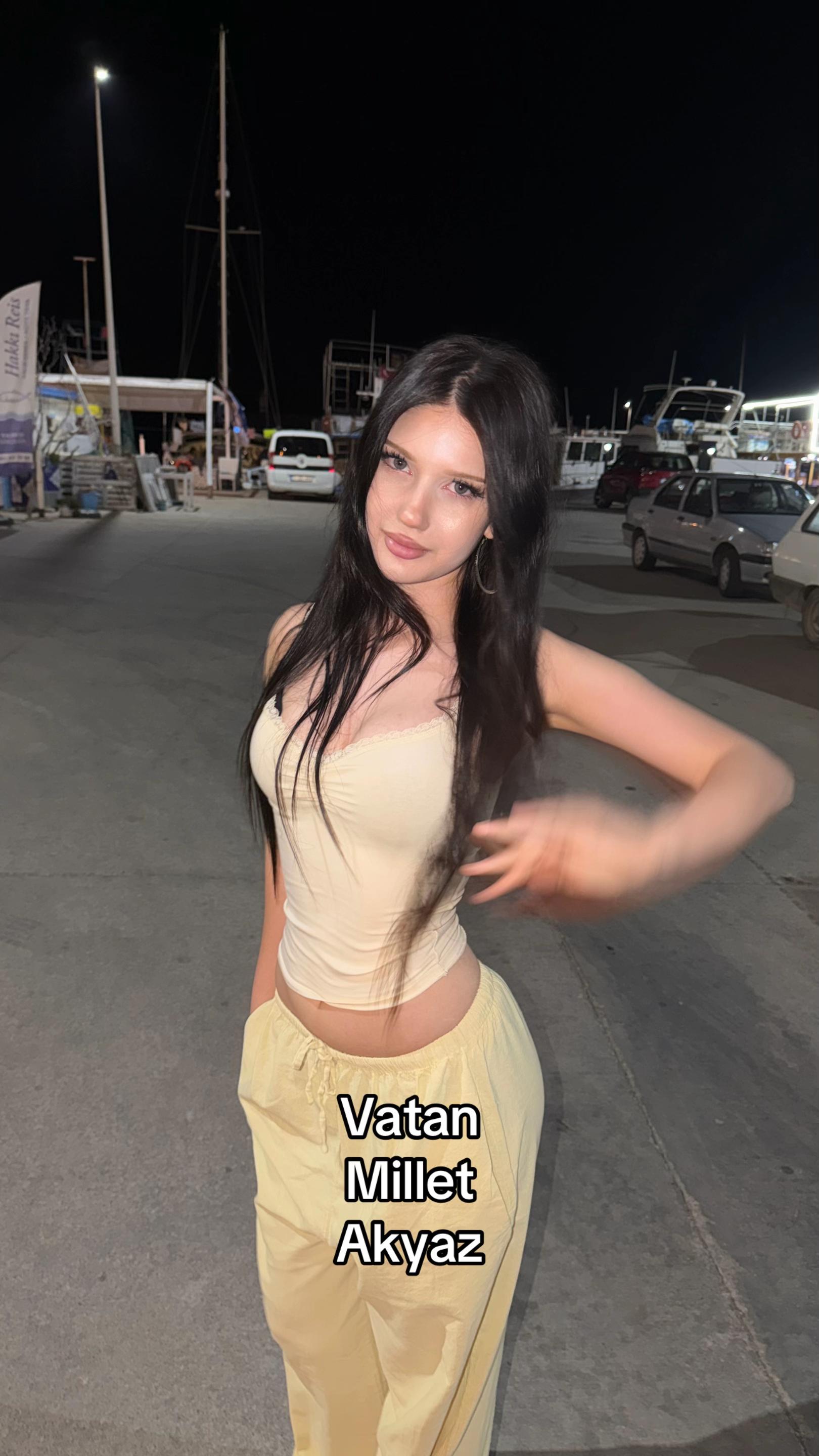 @Nesriiin