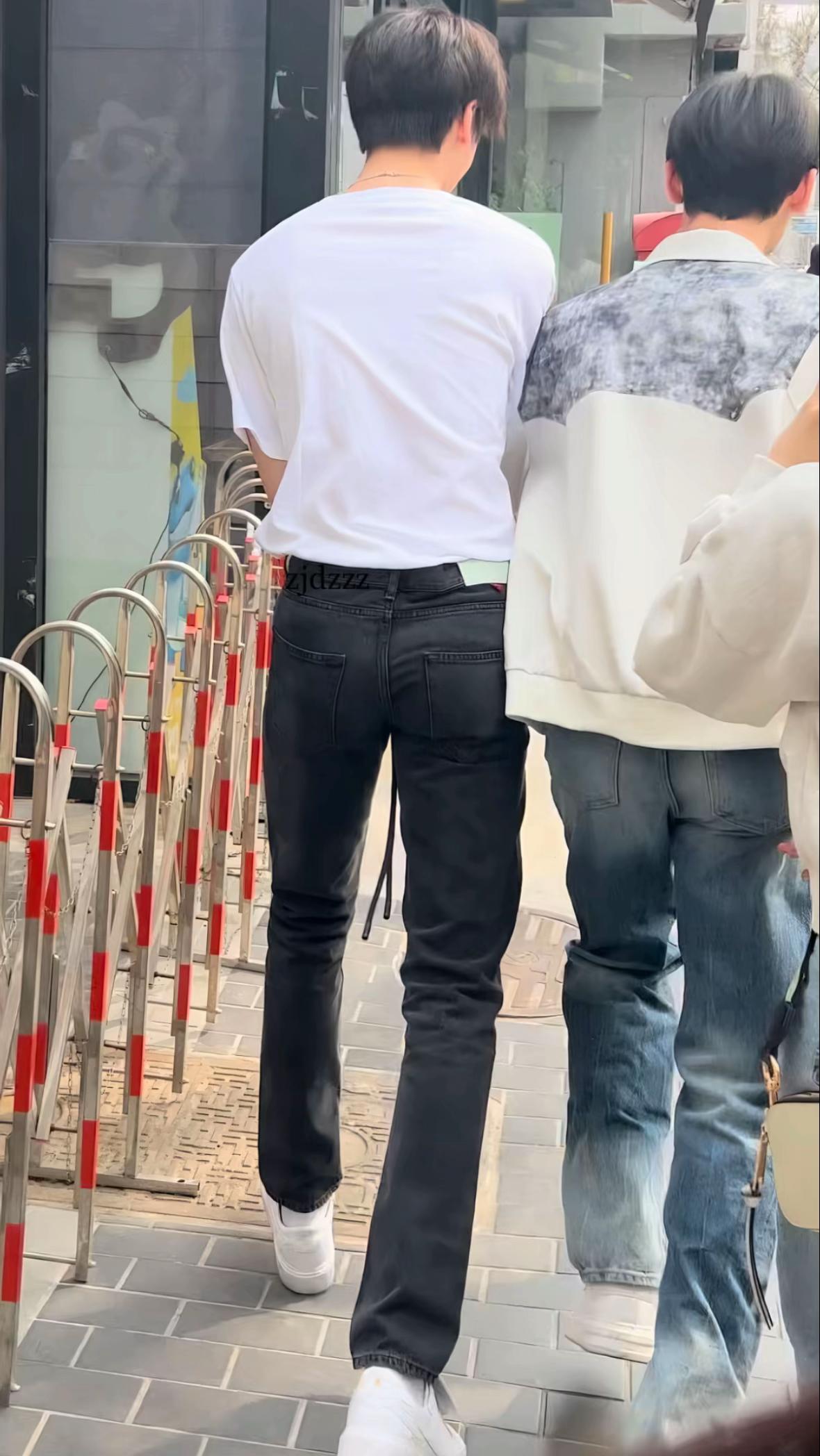 @Gyu