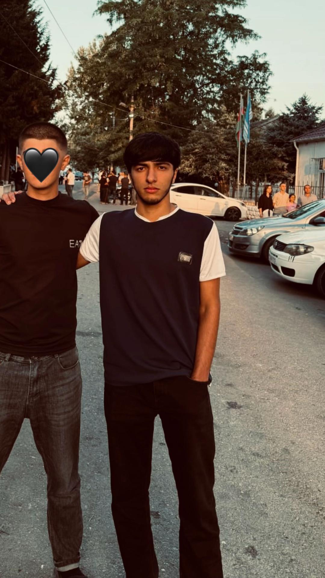 @𝟎𝟐𝟕