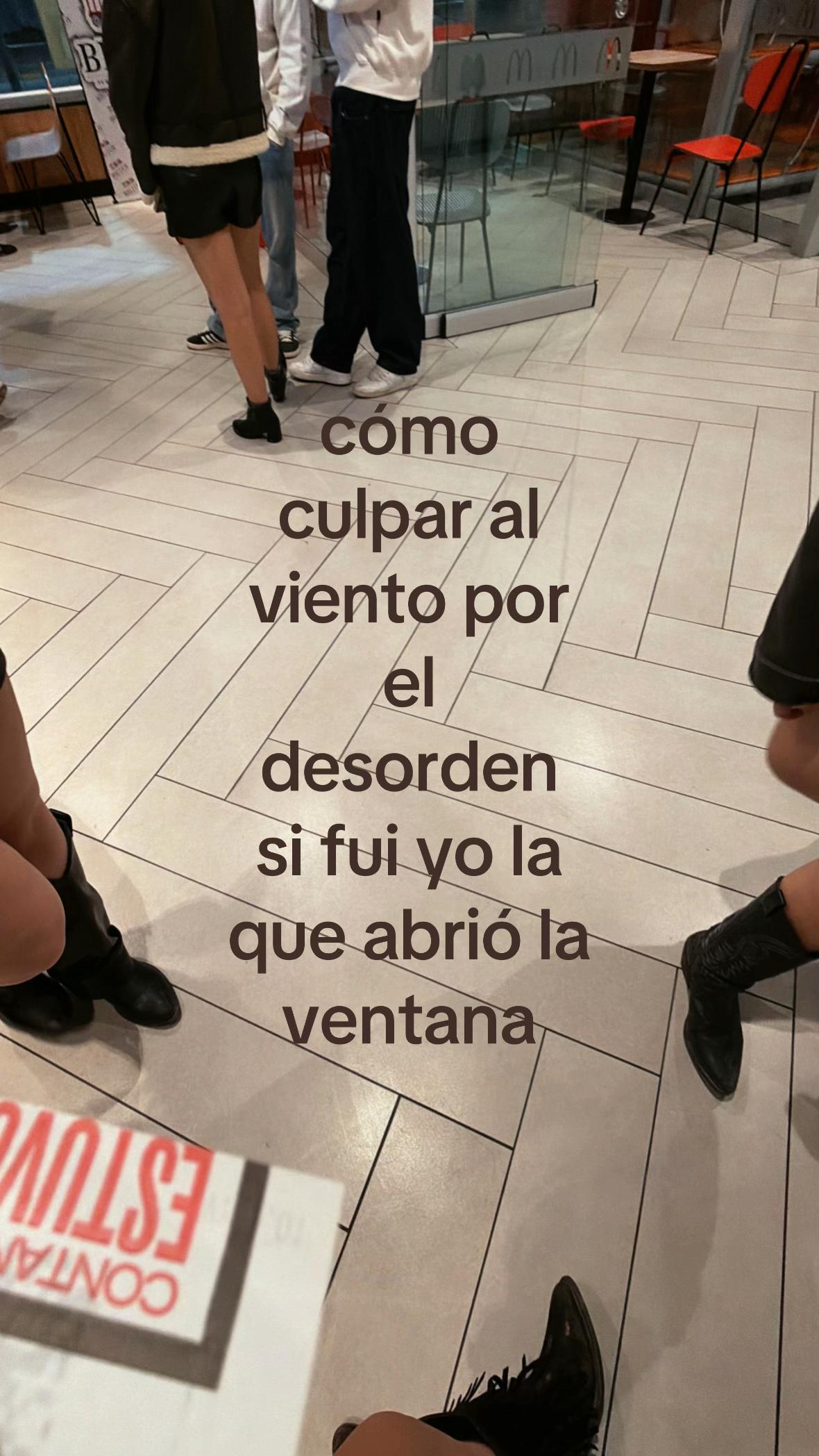 @🧘🏻&zwj;♀️