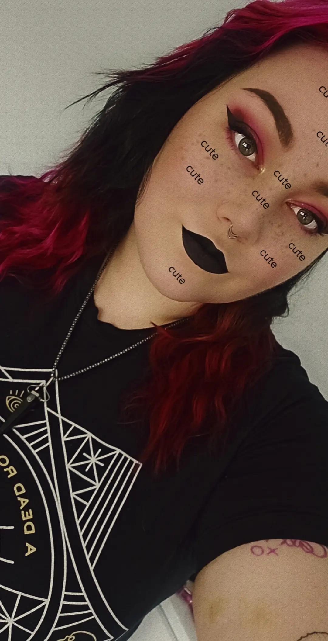 @KatzenKitten