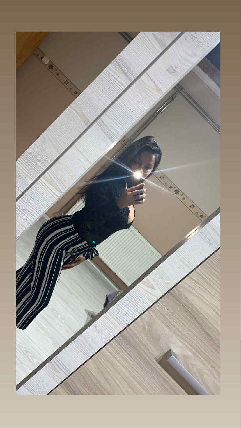 @•𝓛𝓪𝓾𝓻𝓪•❤️