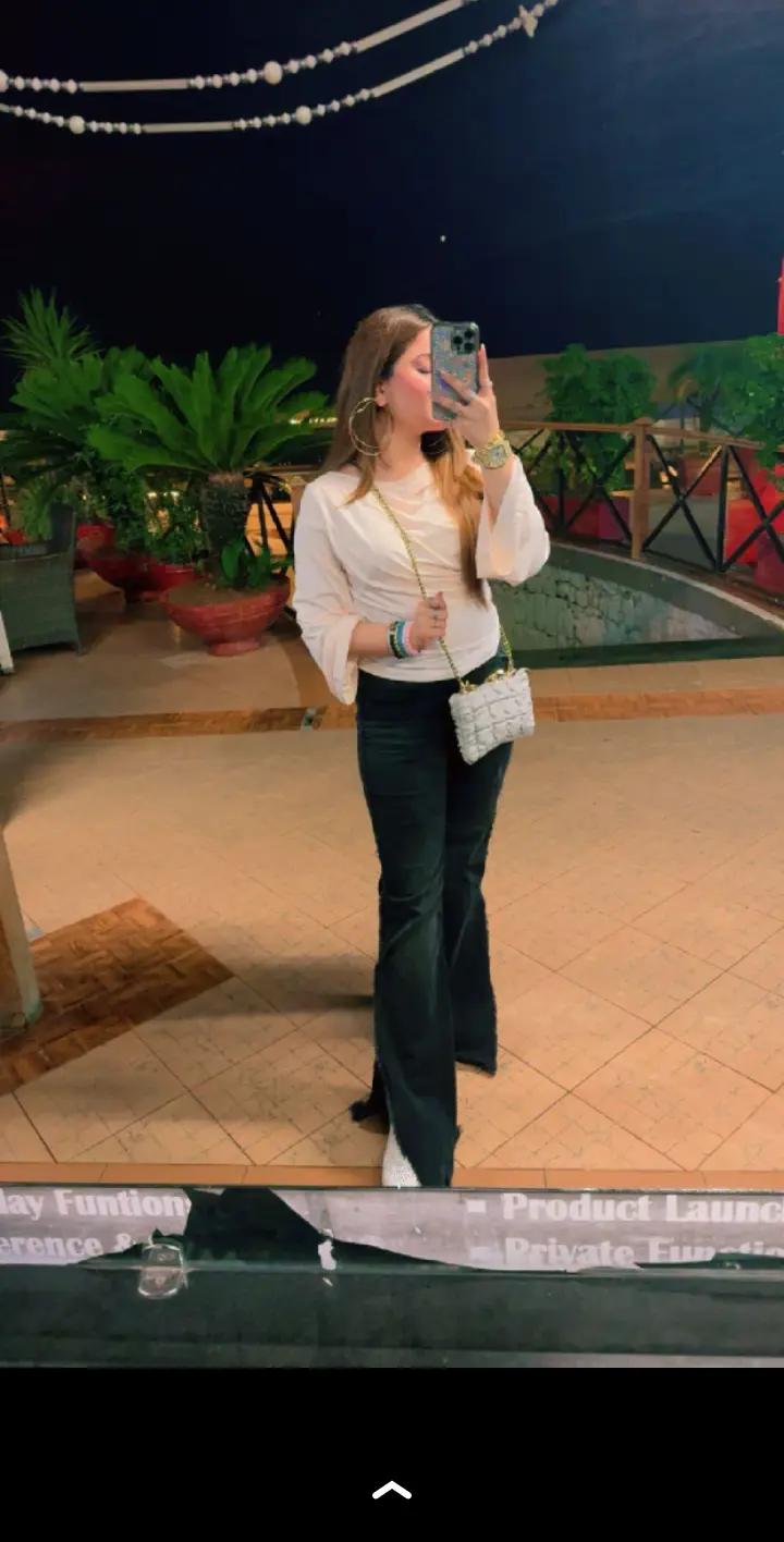@Mr and Mrs Hussain tareen ♥️😍
