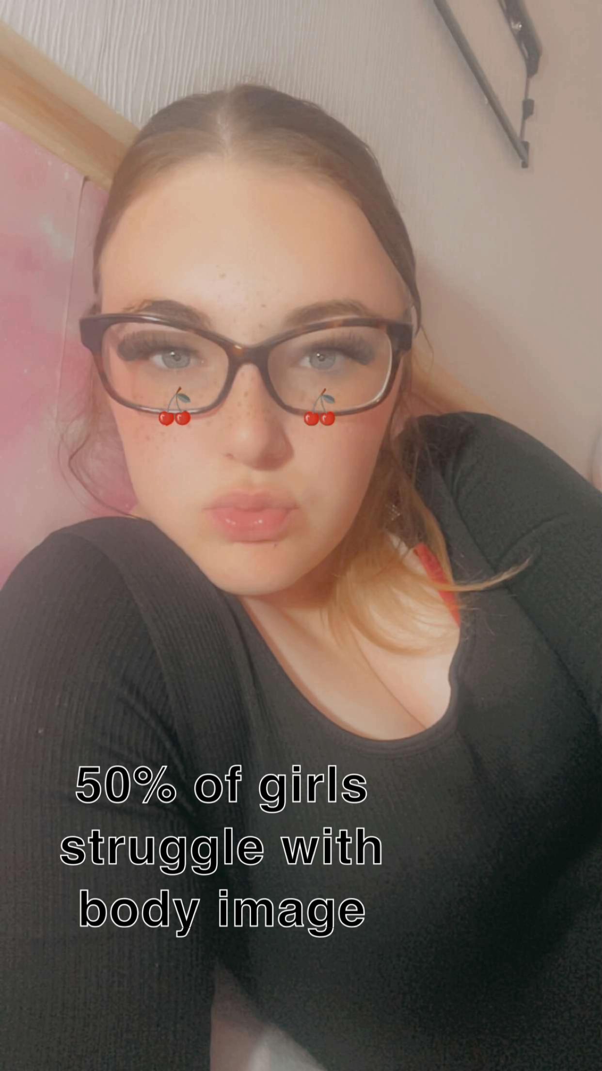 @Scarletts spam acc