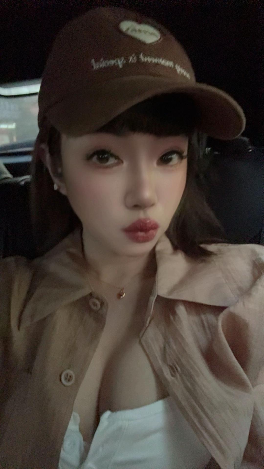@我是凱莉兒👻Kelly是我