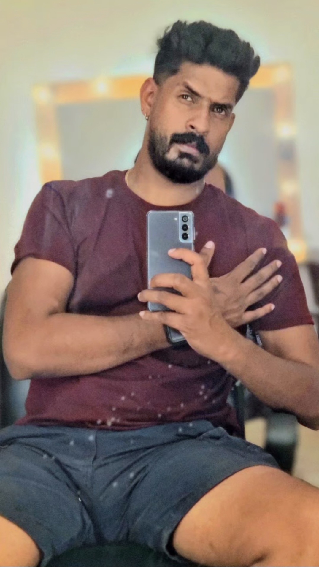 @s.karan🖤