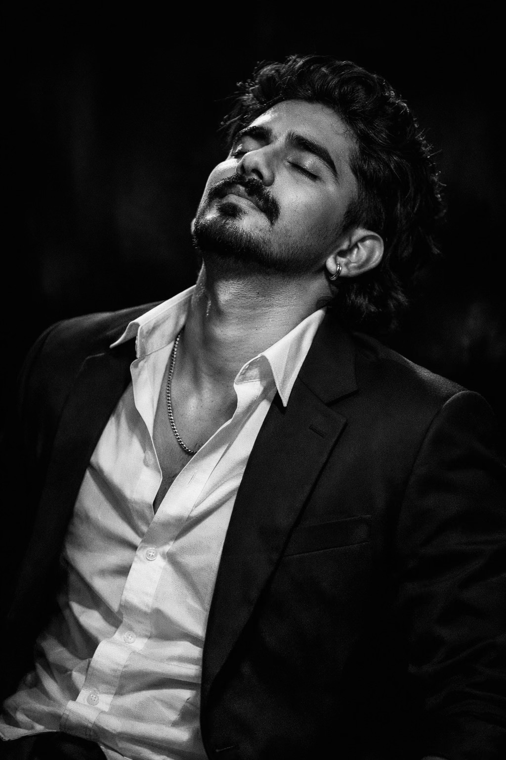 @Kathir ♥️