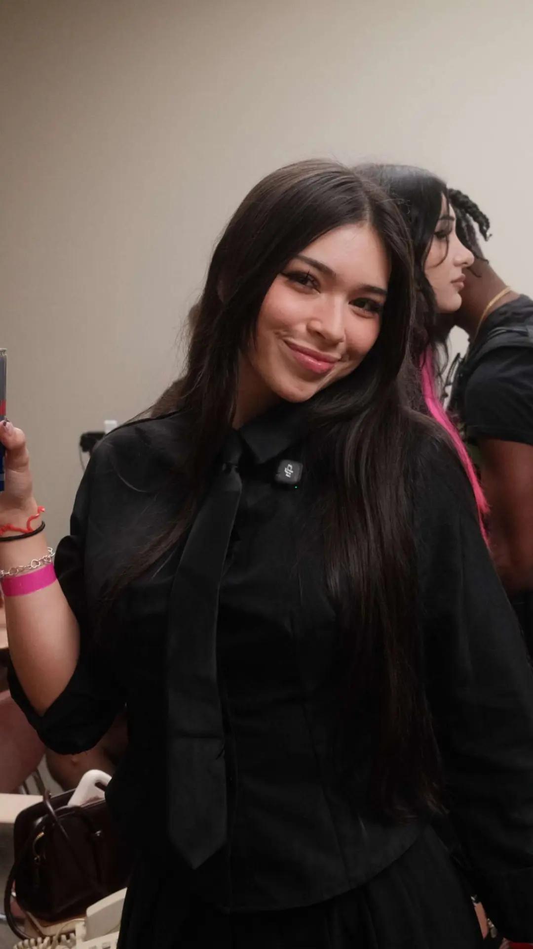 @FAN Acc for Aishah sofey