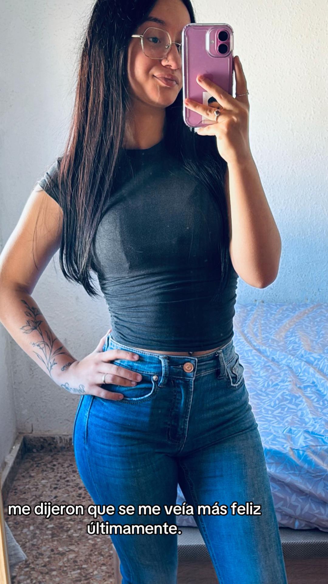 @melaaniiescudeeroo_