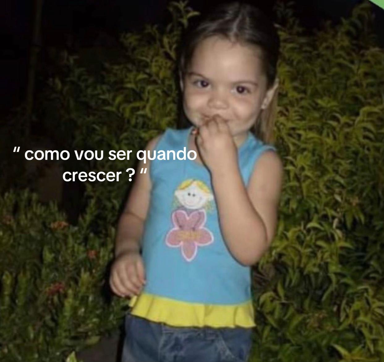 @Ellen Beatriz🎀