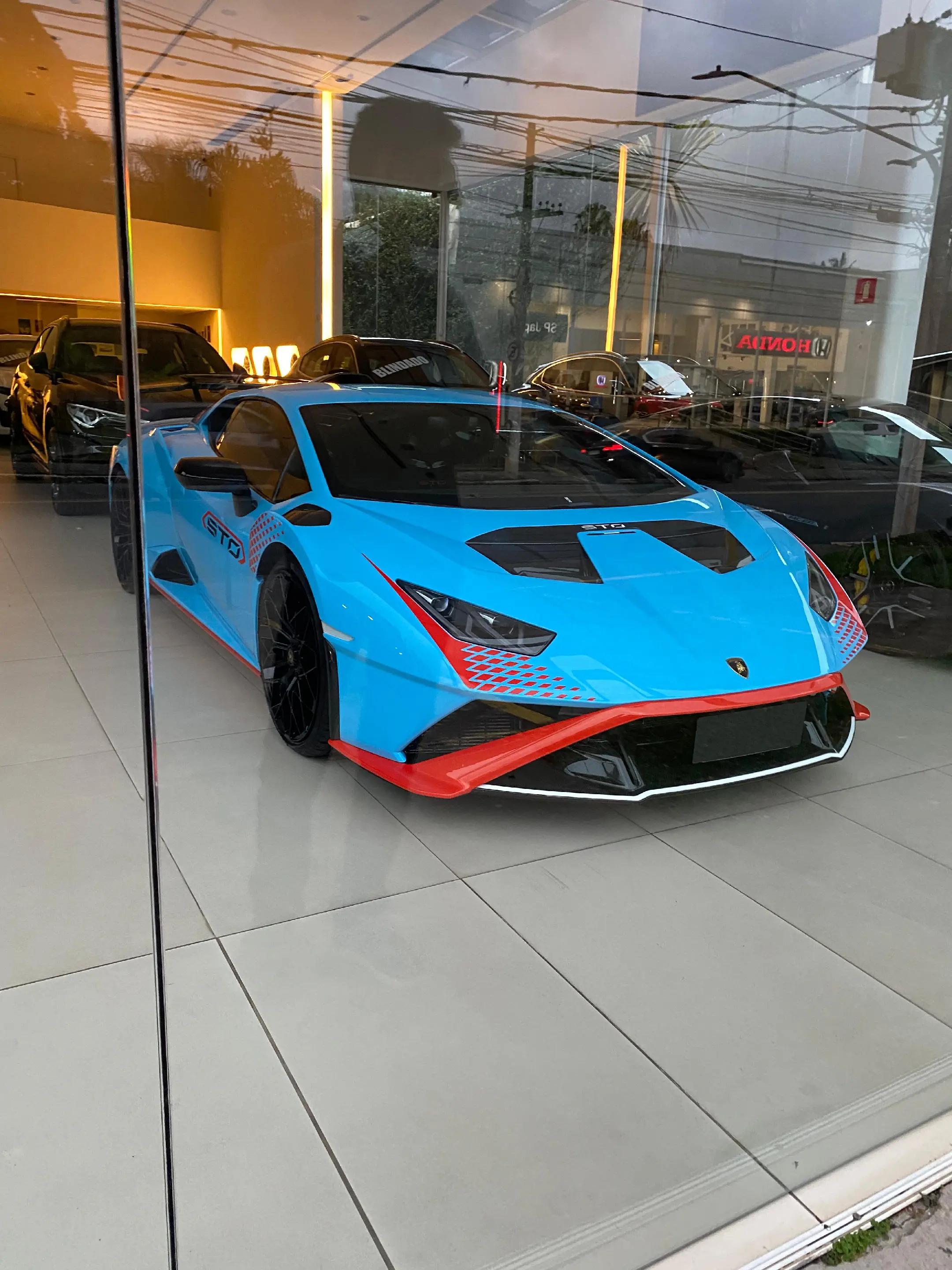 @Supercars