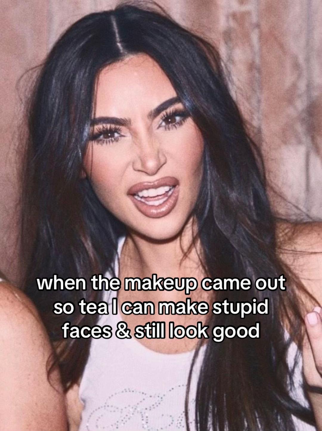 @defnot.girl