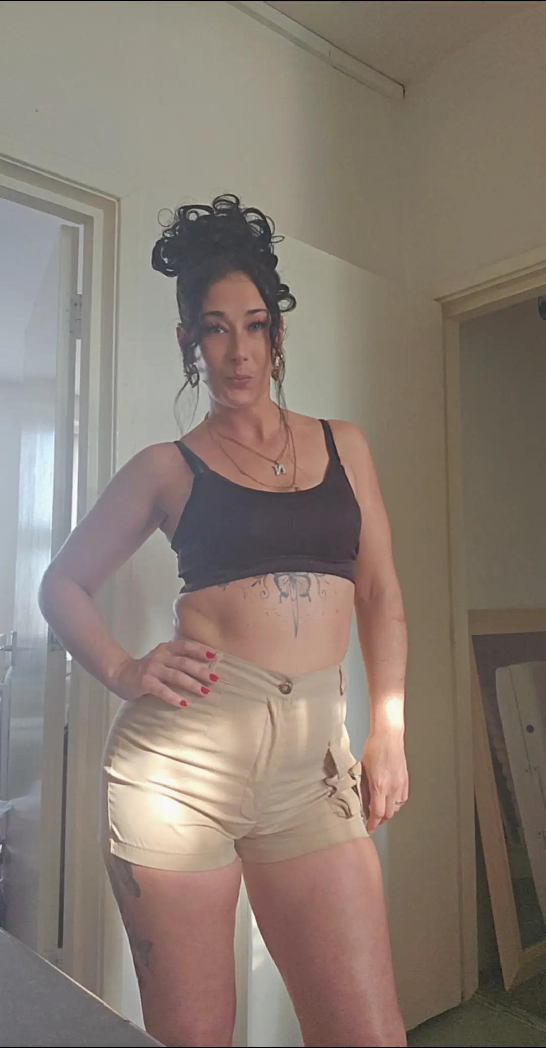 @Nikkinoodles🫦