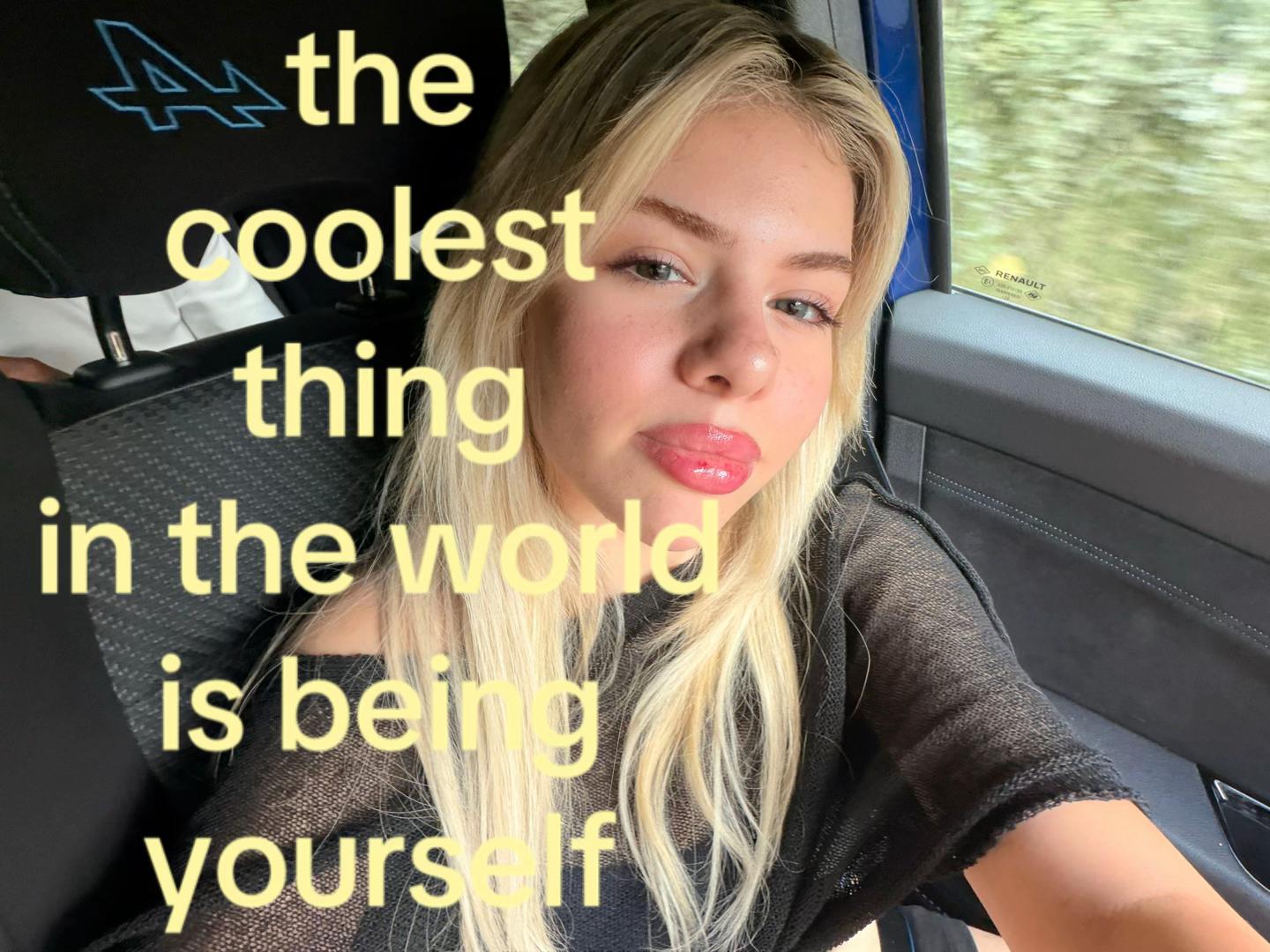 @elay