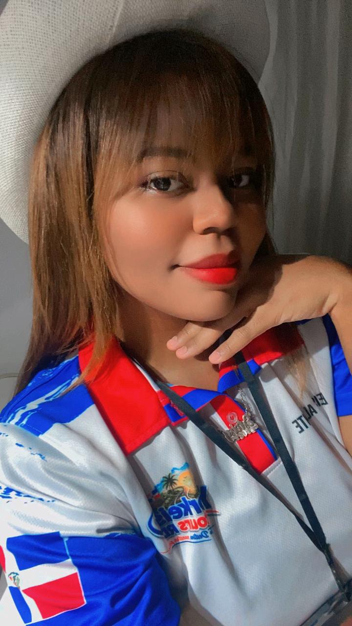@EsteisyAlmonte