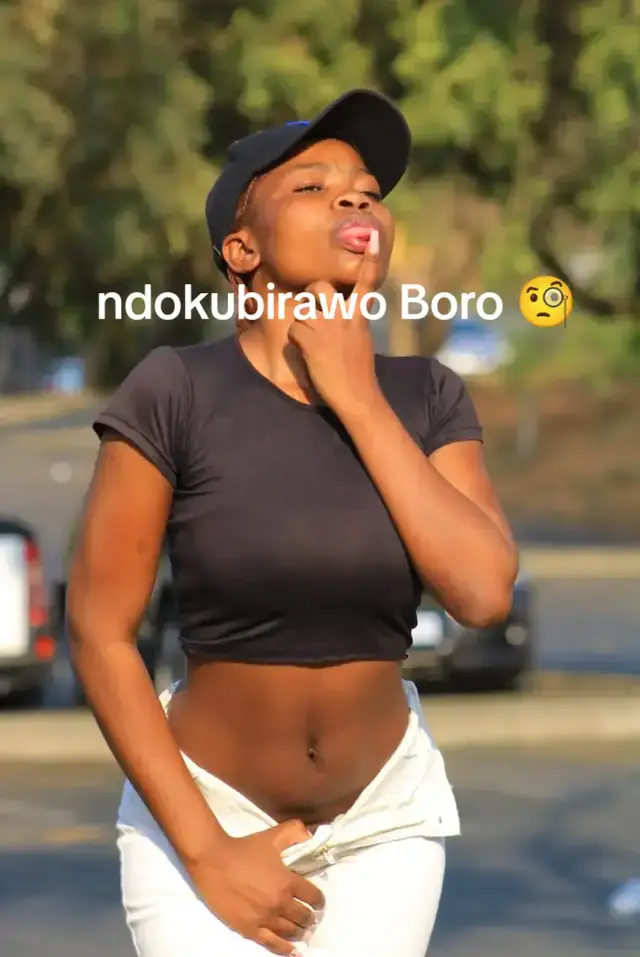 @sexy lady Zim 😍
