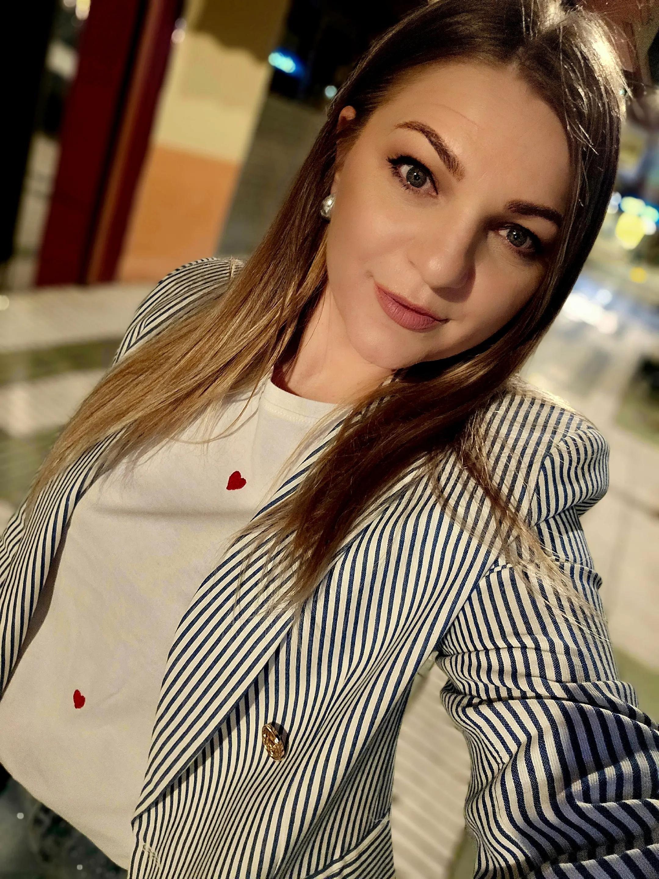 @🎶💃Pătimașa🥥C.A.R.M.E.N🎶💃